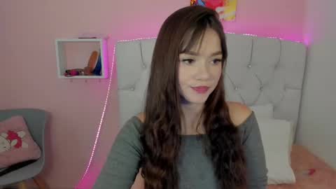 18candy online show from February 25, 9:58 pm