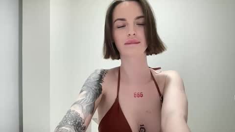 DOVE online show from March 22, 9:54 pm