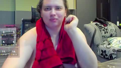 1LINDSEY1 online show from October 26, 7:42 pm