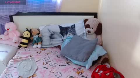 paola online show from March 5, 7:39 pm