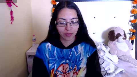 paola online show from February 6, 10:02 pm