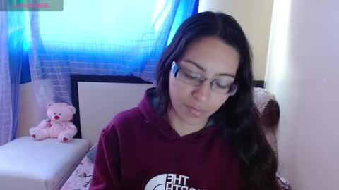 paola online show from January 9, 6:57 pm