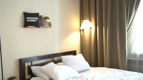 Elley  online show from September 11, 1:55 pm