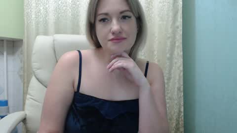 3sweetcandy3 online show from January 21, 11:55 pm