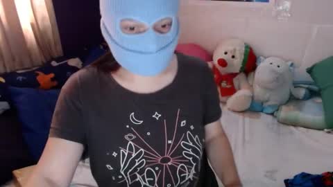 SHANNON online show from December 27, 4:22 pm