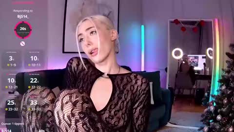 Loren Wood online show from December 27, 3:16 pm