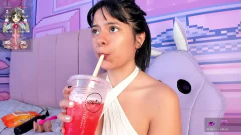 Alice  online show from March 24, 7:41 pm