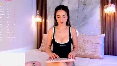 Gabriela   abby online show from June 24, 7:24 pm