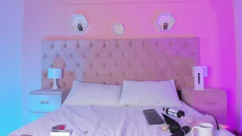 Agatha online show from January 14, 9:30 pm