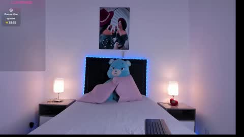 _alana_grey_ online show from February 25, 1:20 pm