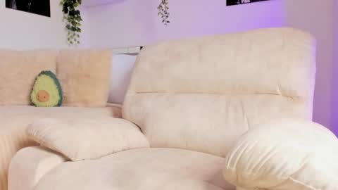 Karo online show from January 25, 4:20 pm