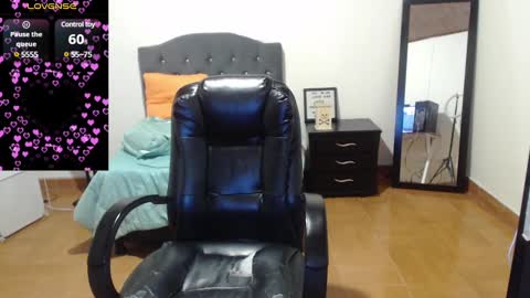 Anne online show from December 28, 11:52 am