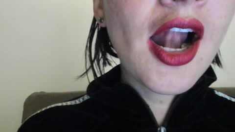 antonia online show from February 1, 11:16 pm