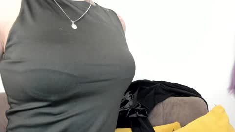 antonia online show from January 23, 12:14 am