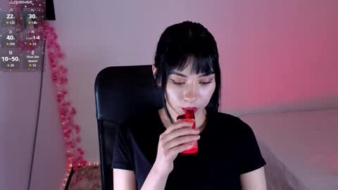 Aria online show from March 15, 12:01 am