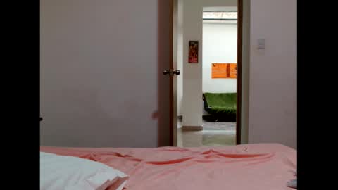 atenea online show from February 4, 1:58 pm