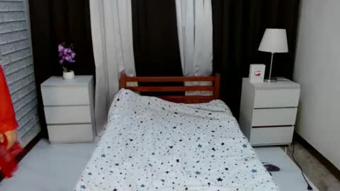 yesha3 online show from December 10, 11:19 pm