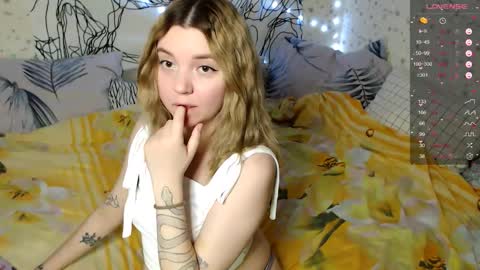 Elizabeth online show from September 16, 3:31 pm