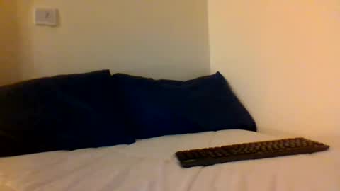 I will be back soon  online show from October 6, 7:58 am