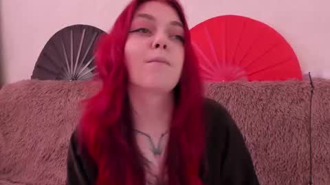 Caroline online show from April 14, 12:27 pm