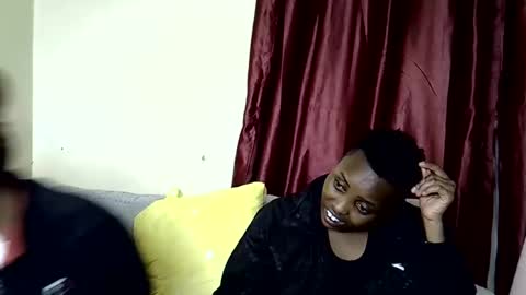 _chacha482688 online show from April 18, 7:18 pm