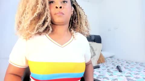 _charlottedavis online show from March 27, 1:29 am