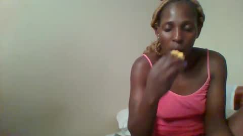 clara online show from February 21, 8:50 am