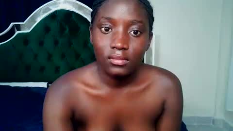 paloma online show from March 26, 9:49 pm