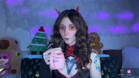 Kate online show from December 2, 9:50 pm