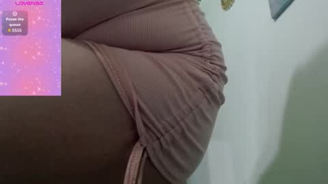 Dannia online show from December 2, 11:07 pm