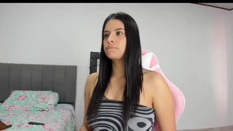 _elektrah online show from February 21, 9:11 pm