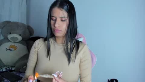 _elektrah online show from September 25, 1:04 am