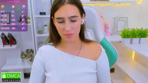 Lizzy  online show from September 8, 9:58 pm