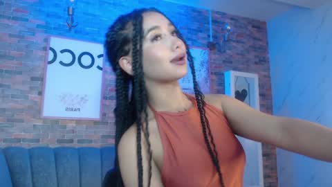 _ella_b online show from February 9, 3:22 am