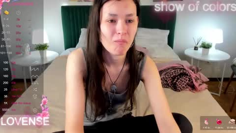 _emily__strike_ online show from January 29, 9:44 am