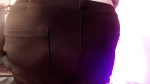 Emily  online show from November 17, 2:18 pm