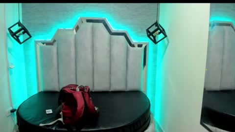 Emily  online show from October 7, 11:25 am