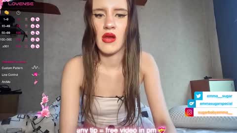 Emma Sugar online show from March 2, 12:25 pm