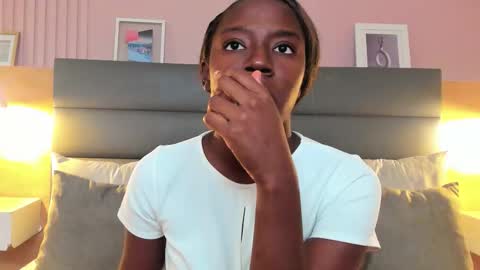 Emma online show from January 19, 1:18 pm