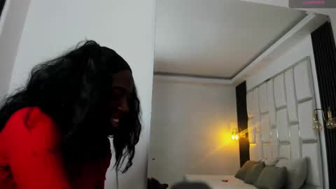 Emma online show from November 26, 4:52 pm