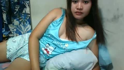 genny online show from June 27, 1:28 pm