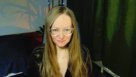 _goldilocks__ online show from September 26, 4:37 pm