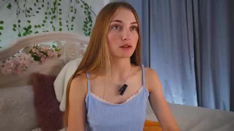 Milly online show from September 27, 3:47 am