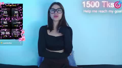 Gwen online show from September 10, 6:13 am