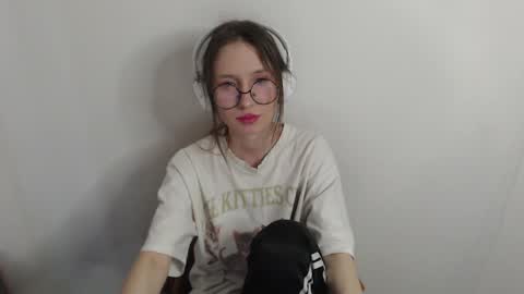 Hannaolotl online show from April 10, 7:58 am