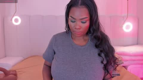 Darlis  online show from February 9, 7:38 pm