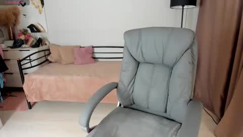 Ida online show from March 4, 1:01 am