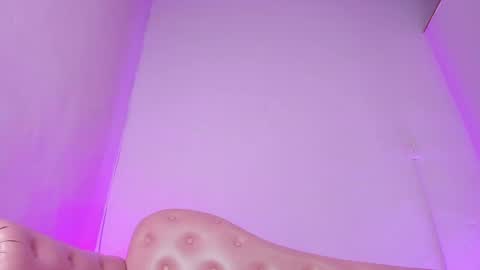 _julisweet_ online show from October 1, 12:21 pm