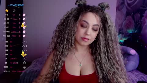 _just_a_queen_3 online show from January 27, 5:58 pm