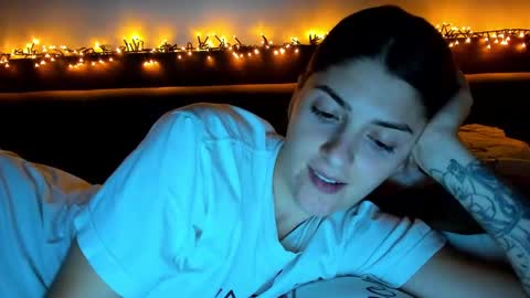 _just_a_simple_girl online show from October 19, 3:25 pm